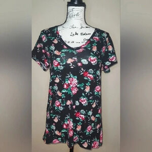 Plus Size Wet Seal Tee-NWOT